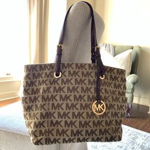 EUC Michael Kors Signature Logo Tote